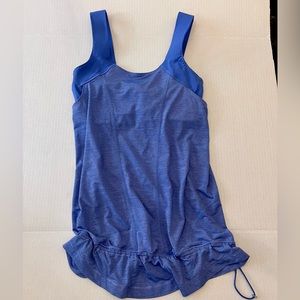 Lululemon tank top with attached bra. EXCELLENT CONDITION- size 4